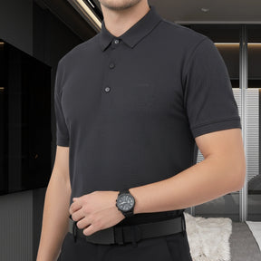 [Leve 4, Pague Só 2] Camisa Polo Masculina Drax de Manga Curta em Poliéster e Elastano com Forro Térmico + Relógio e Cinto GRÁTIS