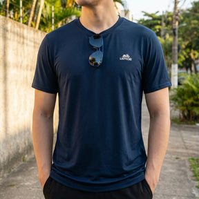[Pague 2, Leve 4!] Camiseta Masculina Vortis em Poliamida High-Tech e Elastano Blindado de Alta Dissipação de Calor + BRINDES: 3 Bermudas e Óculos de Sol