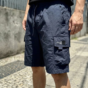 [Leve 4, Pague Só 2!] Bermuda Vektor Masculina em Nylon Texturizado de Alta Durabilidade com Bolsos Cargo e Etiqueta Industrial + BRINDES