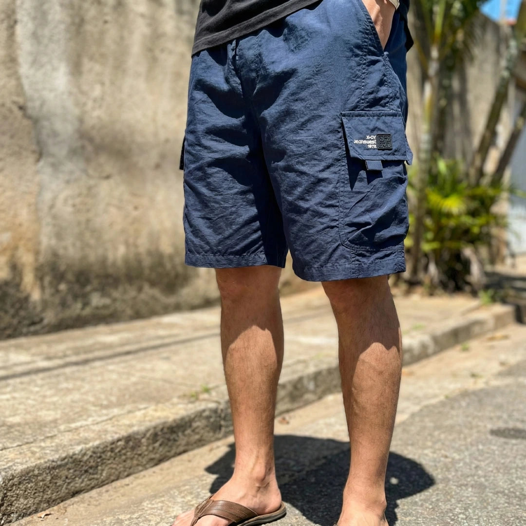[Leve 4, Pague Só 2!] Bermuda Vektor Masculina em Nylon Texturizado de Alta Durabilidade com Bolsos Cargo e Etiqueta Industrial + BRINDES