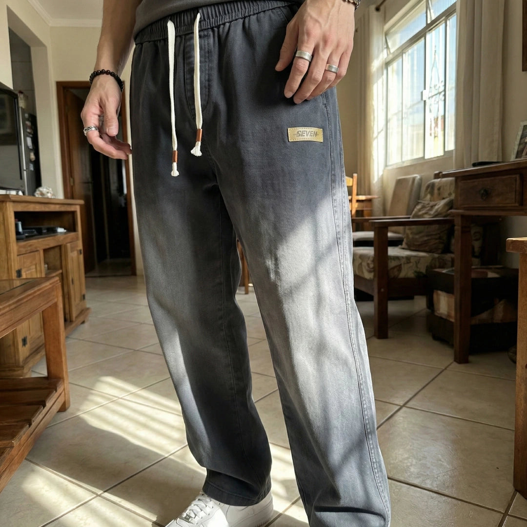 [Leve 3, Pague Só 2!] Calça Dravus Masculina em Algodão Encorpado e Sarja Lavada de Cintura Elástica com Costura Vertical em Relevo